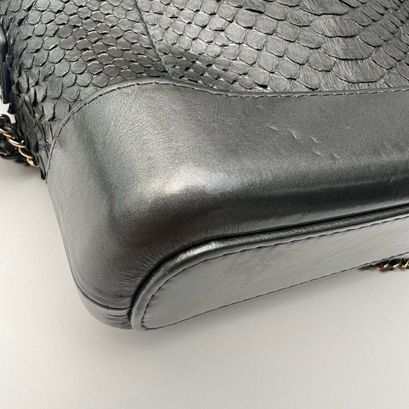 Chanel Hobo, Silver Python, 2018-2019 Collection by Karl Lagerfeld - Picture 12 of 12